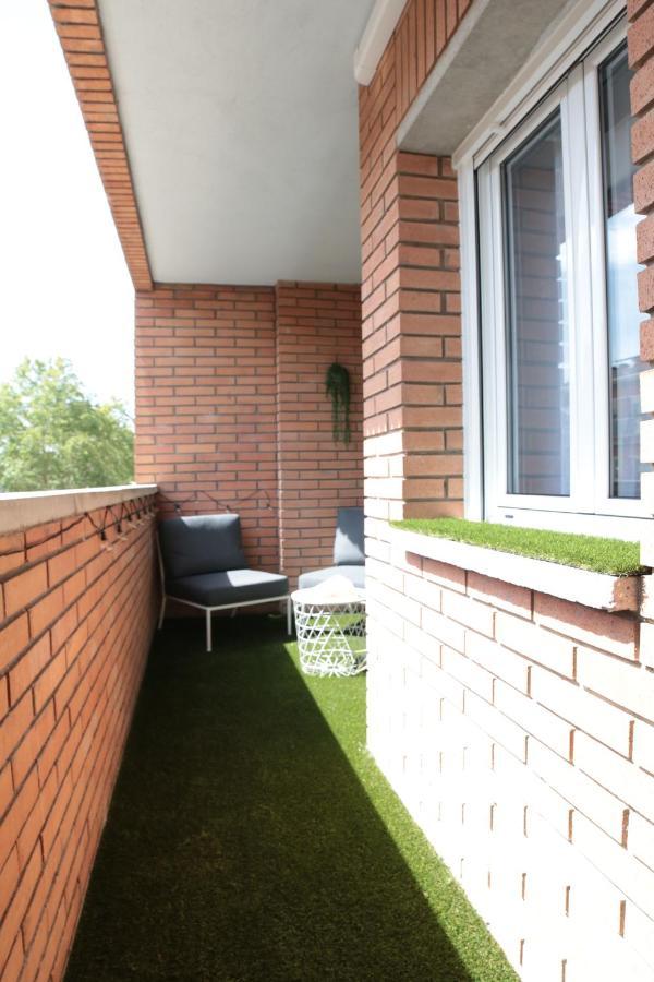 Modern Apartament Al Costat Del Parc De La Devesa ジローナ エクステリア 写真