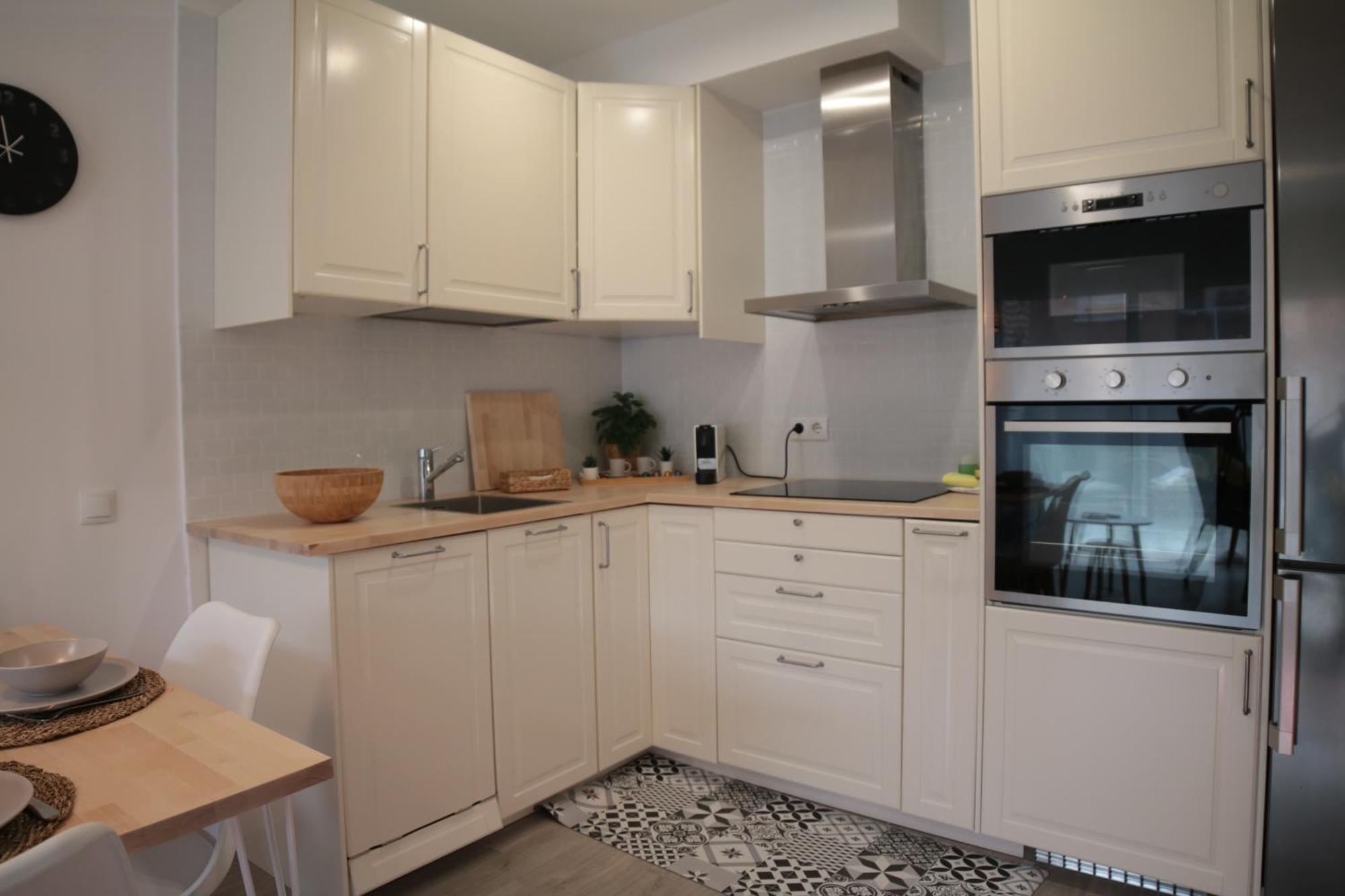 Modern Apartament Al Costat Del Parc De La Devesa ジローナ エクステリア 写真